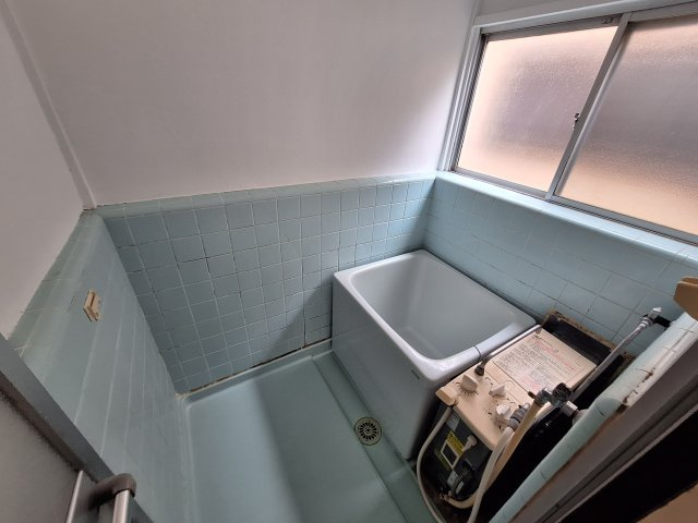 第2ハイツ春野の浴室|日々の暮らしに欠かせないお風呂です