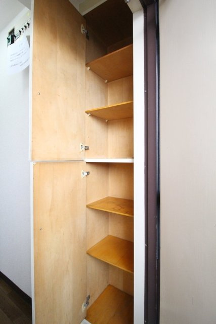 スカイコート荻窪Ⅱの収納|靴入