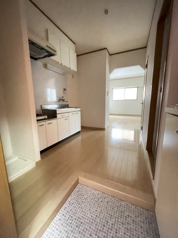 ピエタテール Ｙ・Ｈの玄関|明るい玄関です