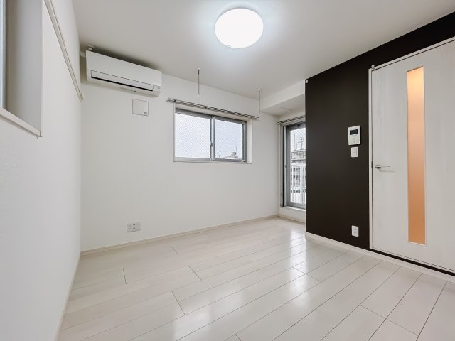 ブロッサムテラス滝野川の居間・リビング|こちらのリビングで趣味の時間をお楽しみください