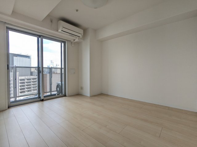 エムジー目黒駅前の居間・リビング|こちらの居間で趣味の時間をお楽しみください