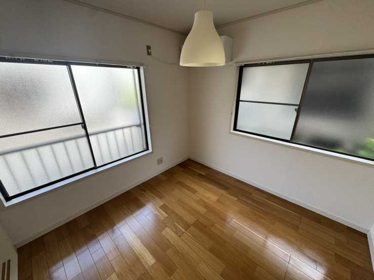 ホワイトハイムタナカの居間・リビング|使いやすい居間です