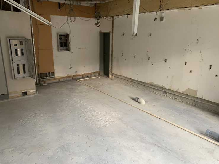 ウェルブリッジドウェルの内装|明るい色調の室内です