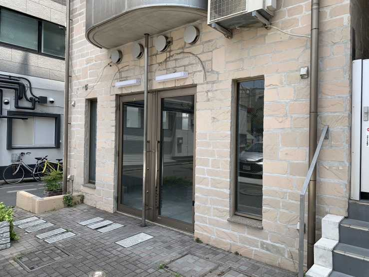 ウェルブリッジドウェルのエントランス|清潔なエントランスです