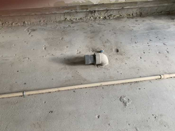 ウェルブリッジドウェルの内装|明るい色調の室内です