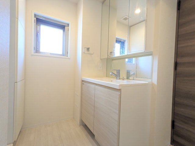 マキシヴ浅草の洗面所|使いやすい洗面所です