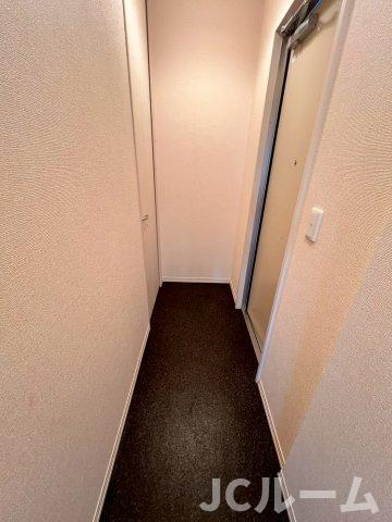 アヴニール シャトーの玄関