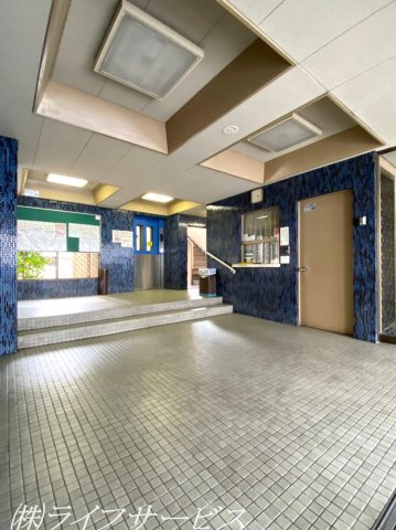 【エントランス】 | 三国ハイツ | エントランスホール