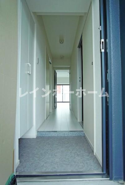 【仲介手数料：50％OFF】対象物件！の玄関|明るい玄関です