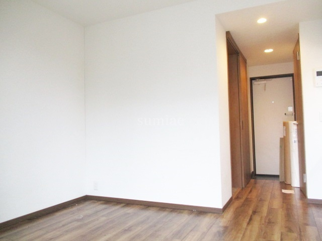 West Side 赤羽の寝室|広めの1ルームです☆