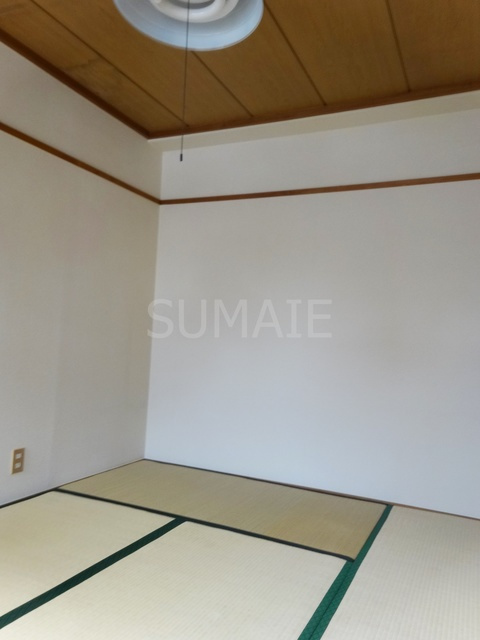 柴建ビルの和室|居室☆