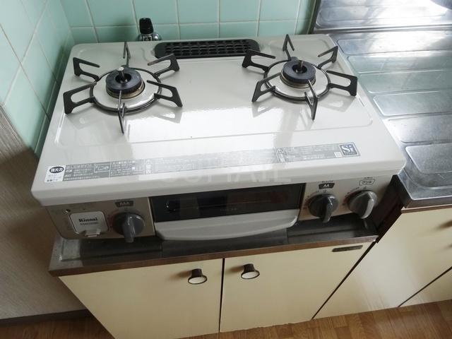 柴建ビルのキッチン|2口コンロ☆