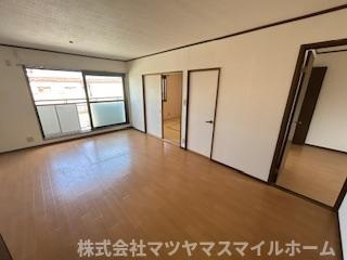 【居間・リビング】 | パイン・ステーブル