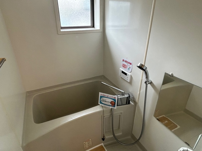 メゾン･テルシャトー E棟の浴室|浴室