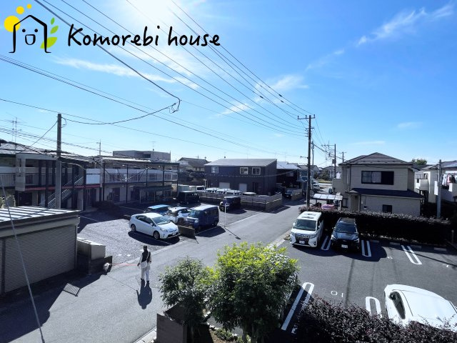 さいたま市北区吉野町2丁目191番　新築一戸建て　ハートフルタウン　Aの展望|高い建物に囲まれないため、バルコニーからの眺望は開放的。朝日や夕焼けの美しさを日々感じられる、心が落ち着く景色が広がります。