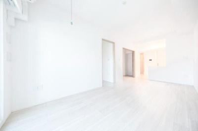 【居間・リビング】 | ラティエラ横濱大通り公園