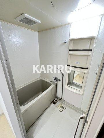 リベラルパレス城東A棟の浴室|同物件別部屋の写真です