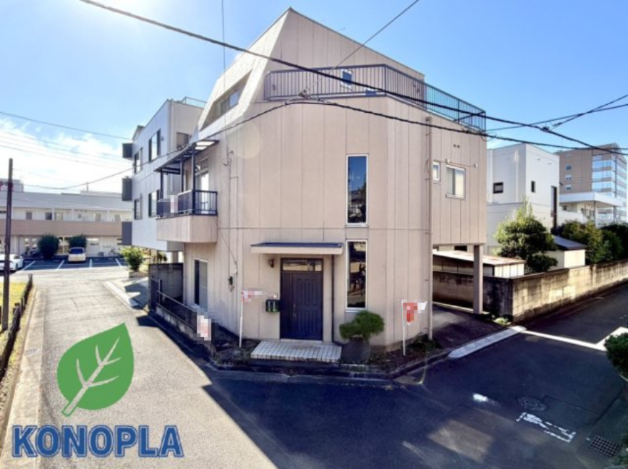 【中古戸建】前橋市南町3丁目の外観|■外観｜土日のご見学はもちろん、平日・夜間のご案内も大歓迎です♪「今から見たい」や「仕事終わりに見たい」にもご対応できますのでお気軽にお問い合わせください♪