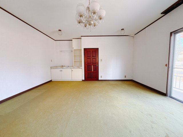 【中古戸建】前橋市南町3丁目の洋室|■1階洋室｜1階には広々とした洋室をご用意しております♪