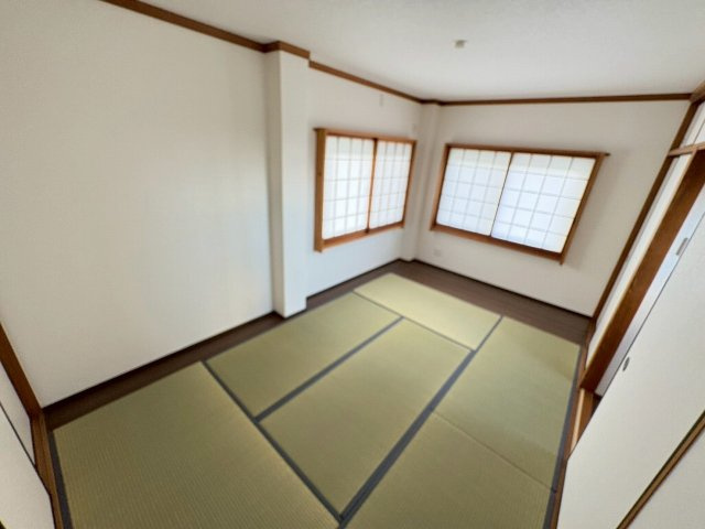 糸島市高祖　中古一戸建　の和室|２階　和室６帖