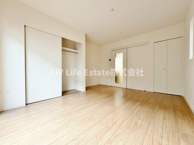 トレーヴォの洋室