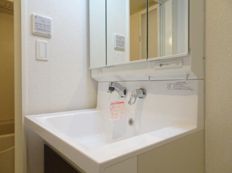 【洗面所】