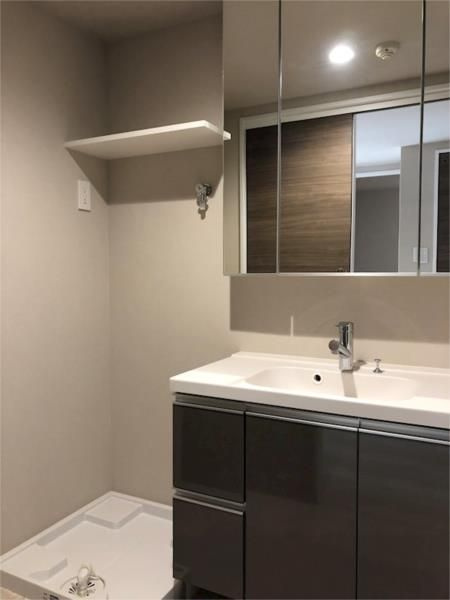 メイクスデザイン参宮橋の洗面所