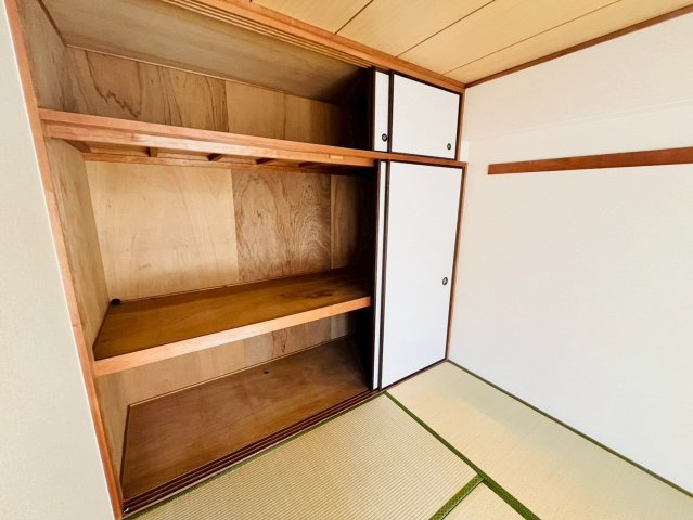 YKハイツ大久保の収納
