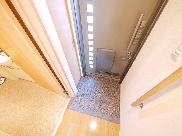 ベレオ天理の玄関|シンプルで使いやすい玄関です