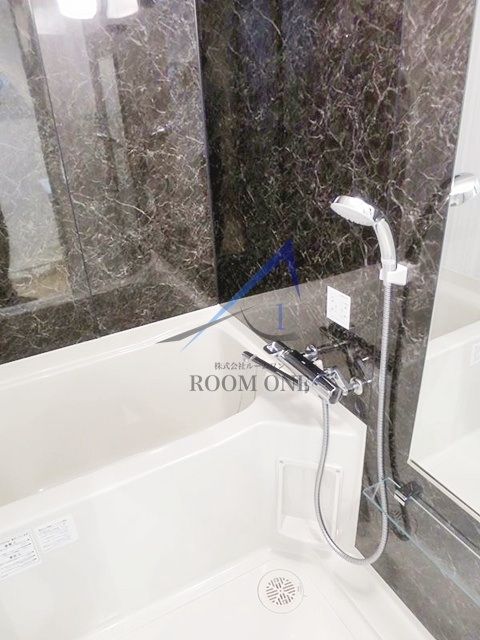 ハーモニーレジデンス大森山王＃００２の浴室|お風呂です。