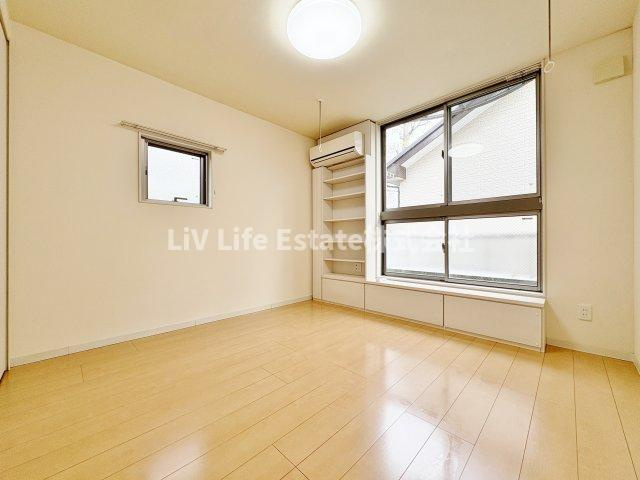 カーサ小金井(カーサコガネイ)の居間・リビング