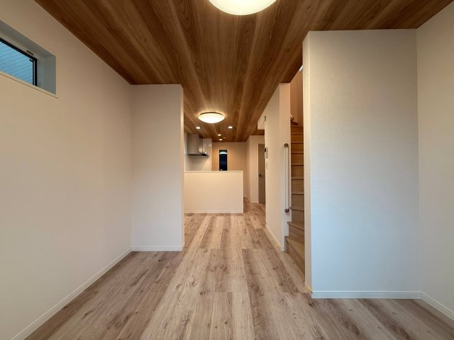 大田区中馬込一丁目戸建の玄関|シンプルで使いやすい玄関です