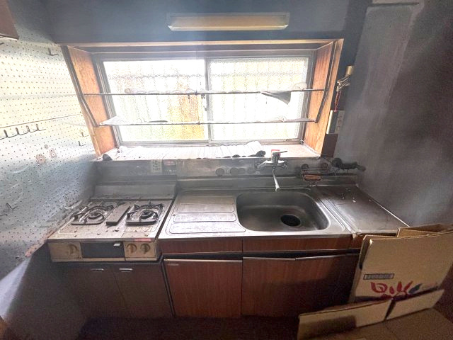 町田市金井1丁目　中古戸建のキッチン|使いやすいキッチンです