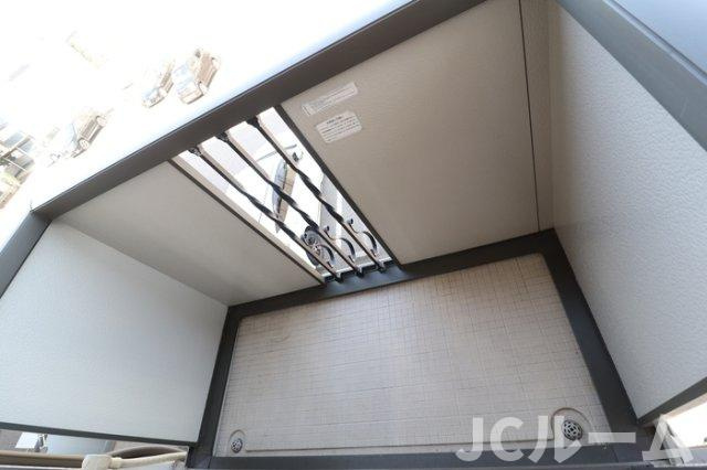 セジュール モナリエ ABのバルコニー