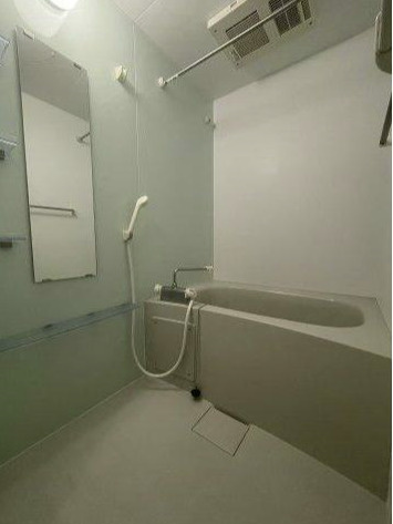 エクサム初台の浴室