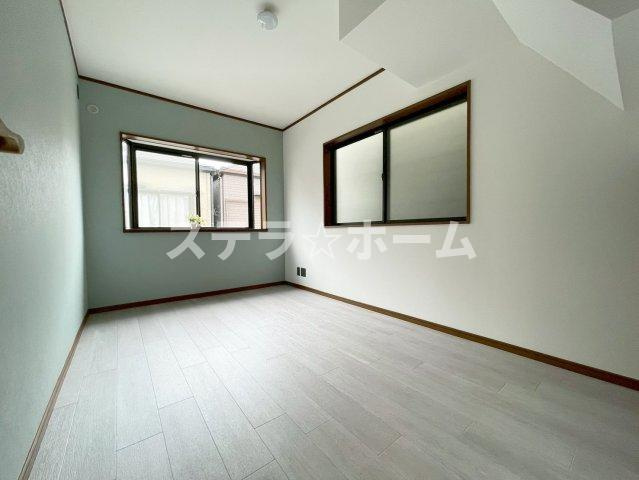 瑞光2 中古戸建の洋室|ゆったりした洋室です