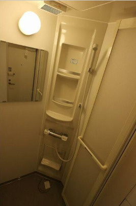 RIZEST初台の浴室