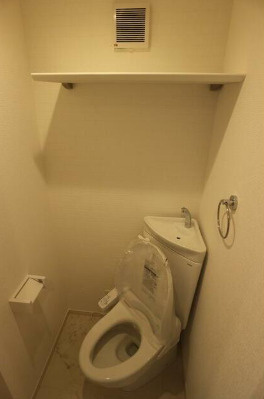 RIZEST初台のトイレ