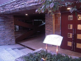 【エントランス】