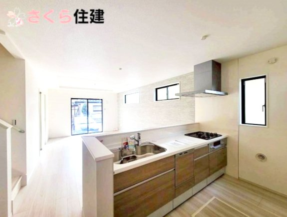 リガーレ宇都宮市駒生町14期のキッチン|対面式システムキッチンは家族とコミュニケーションをとりながら家事ができます♪