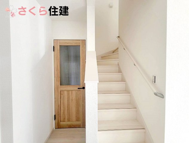 リガーレ宇都宮市駒生町14期の居間・リビング|リビング階段は家族が自然と集まる間取りです