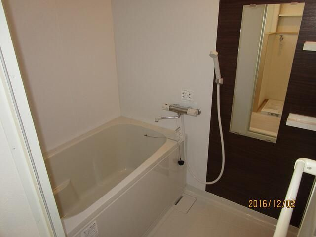 ｆｌａｔ　ｓａｗａの浴室
