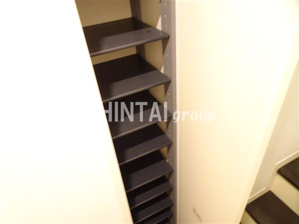 シャルマンの玄関