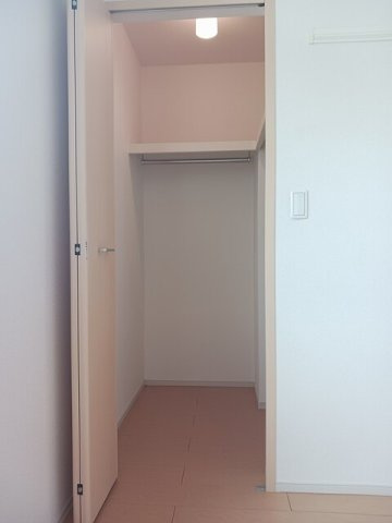 グロワールＢの収納