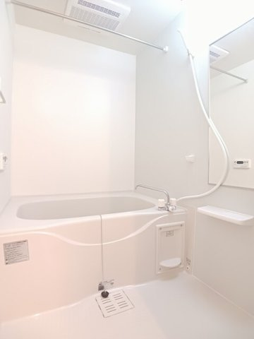 グロワールＢの浴室