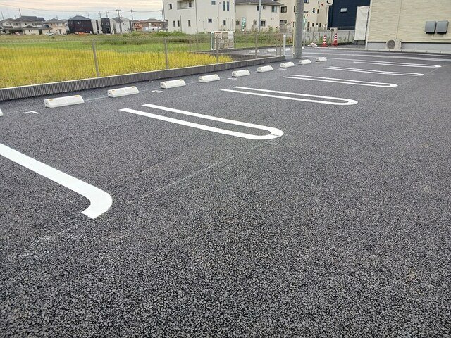 ミー　クヮーム　スゥク　Ａの駐車場