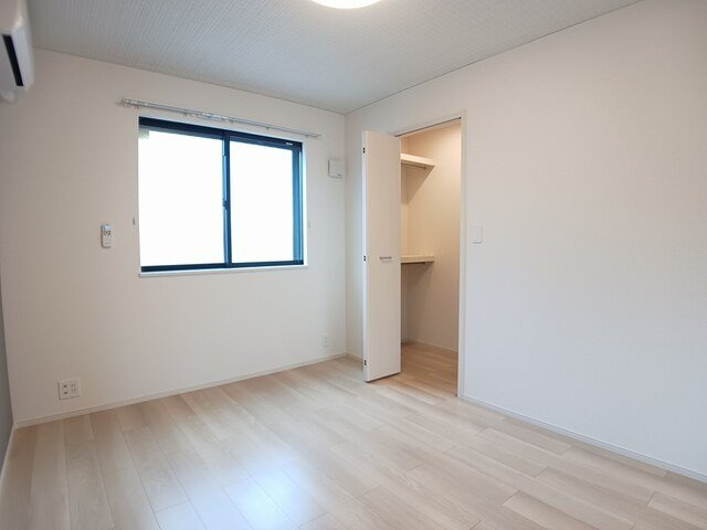 ミー　クヮーム　スゥク　Ｂの内装