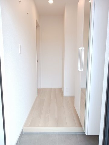 ミー　クヮーム　スゥク　Ｂの玄関