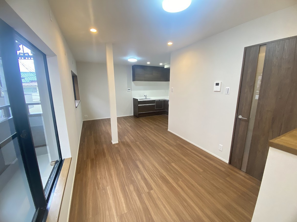 兵庫県尼崎市長洲中通2丁目4-9の居間・リビング|使いやすいリビングです