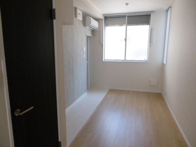 パークサイドテラスの居間・リビング